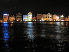 Willemstad at night.