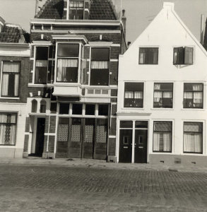 Hooimarkt 12-16 in 1966.