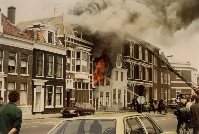 Hooimarkt 12 on fire.