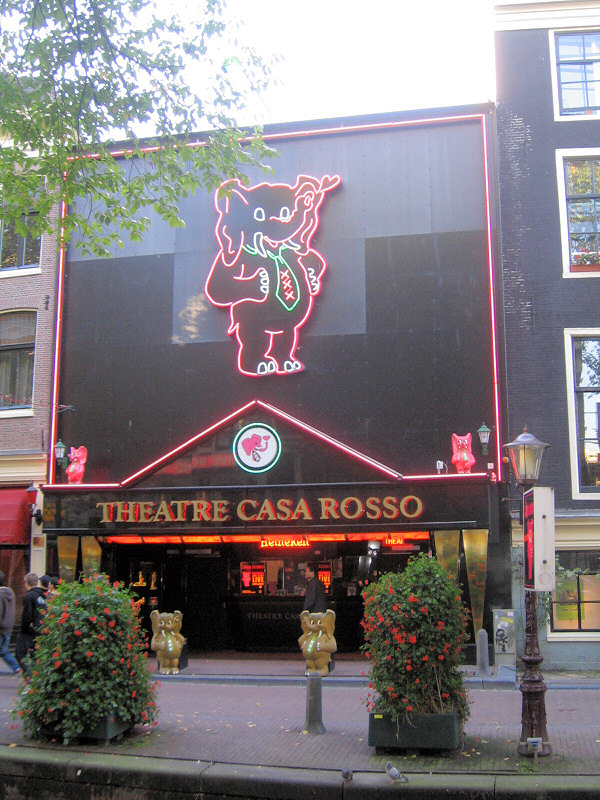 Casa Rosso.