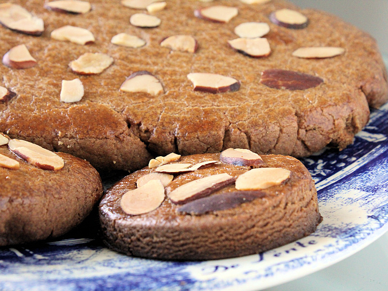 Making speculaas.