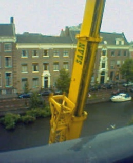 Crane for the airco.